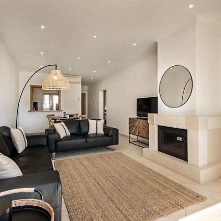 Luxurious First Floor Apartment Sleeps 4 카르보에이루 외부 사진