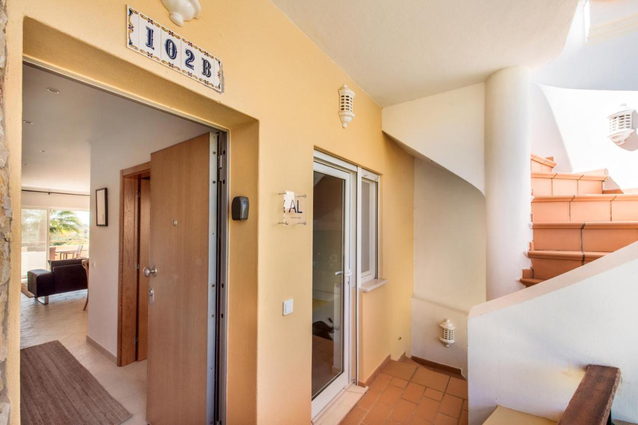 Luxurious First Floor Apartment Sleeps 4 카르보에이루 외부 사진